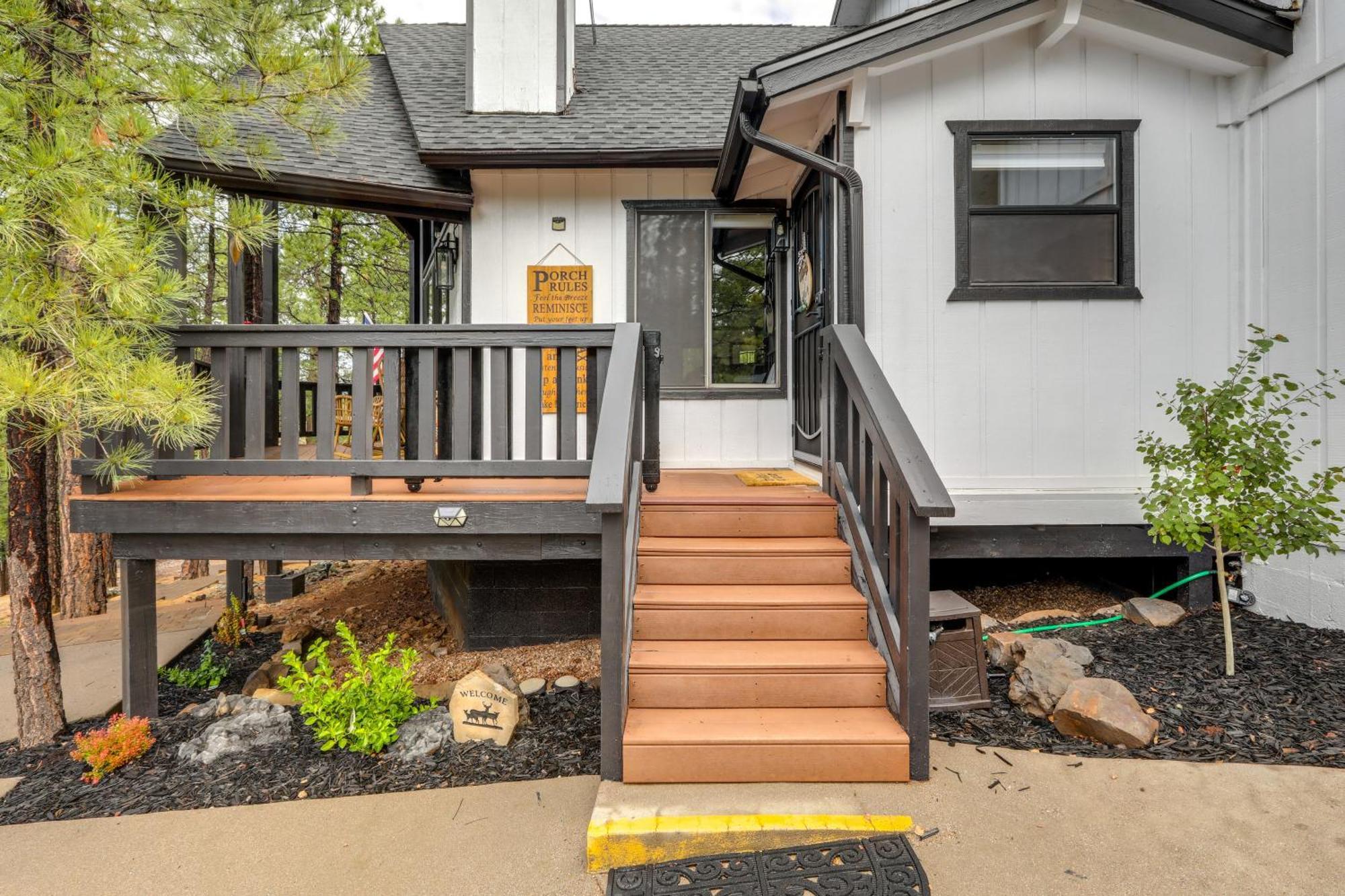 Munds Park Cabin With Poker Room And Wraparound Deck! Luaran gambar
