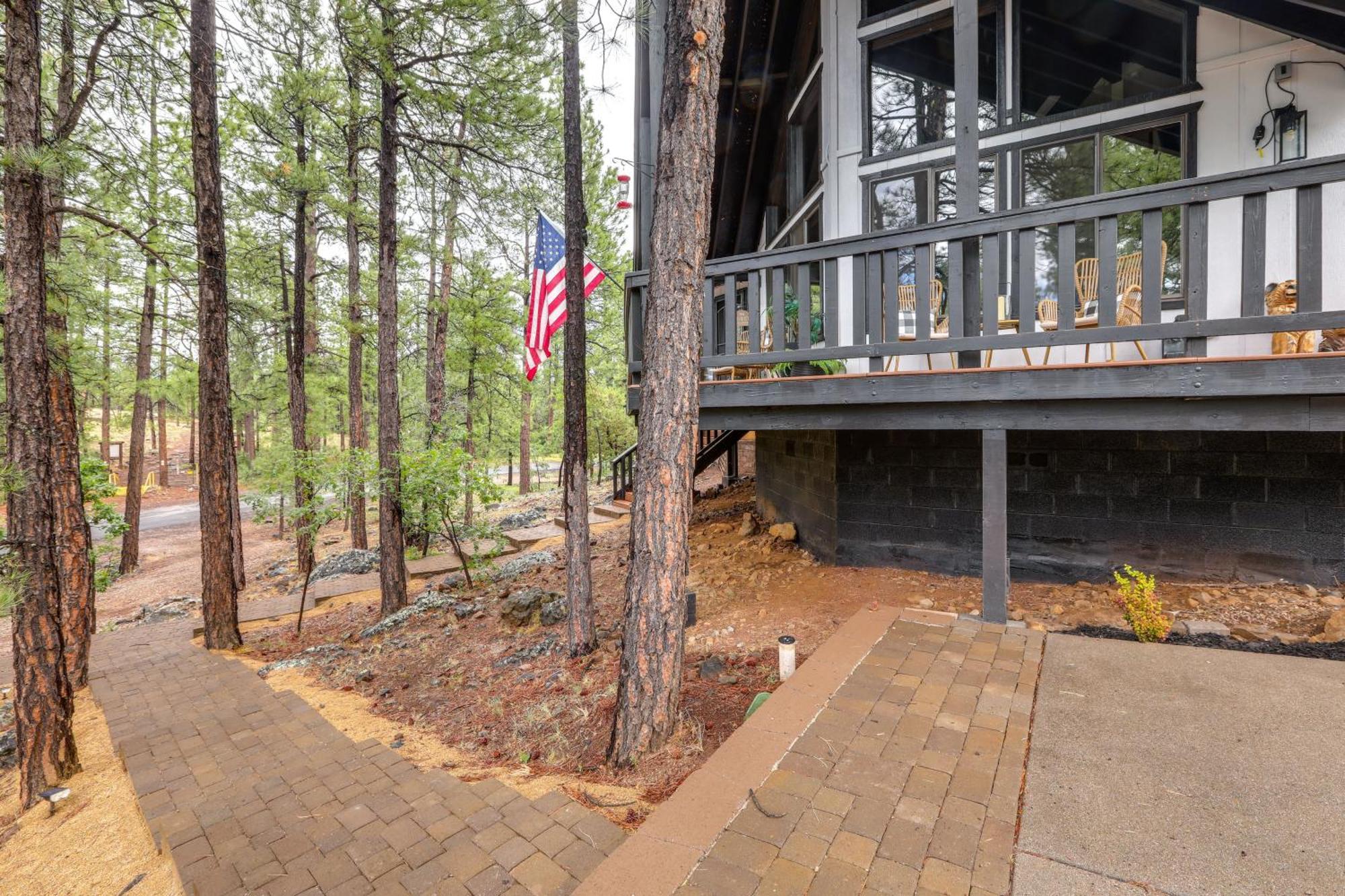 Munds Park Cabin With Poker Room And Wraparound Deck! Luaran gambar