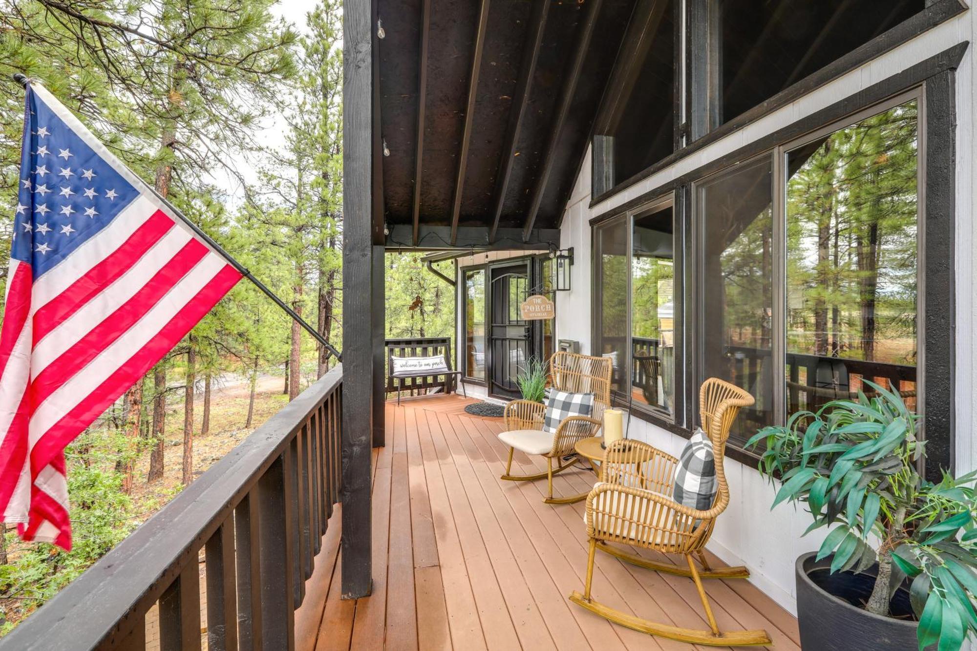 Munds Park Cabin With Poker Room And Wraparound Deck! Luaran gambar