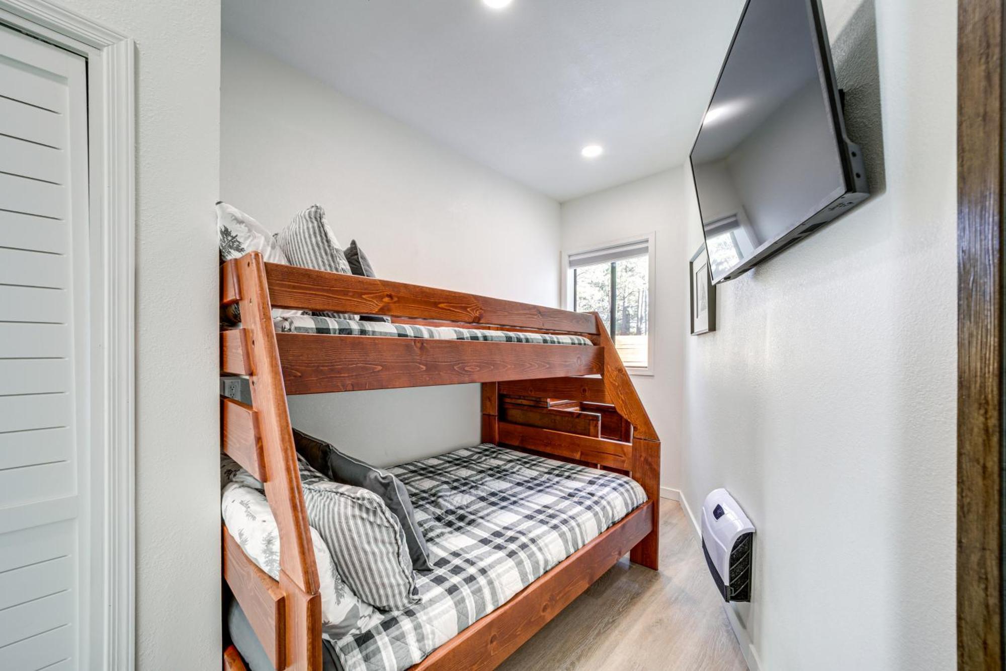 Munds Park Cabin With Poker Room And Wraparound Deck! Luaran gambar